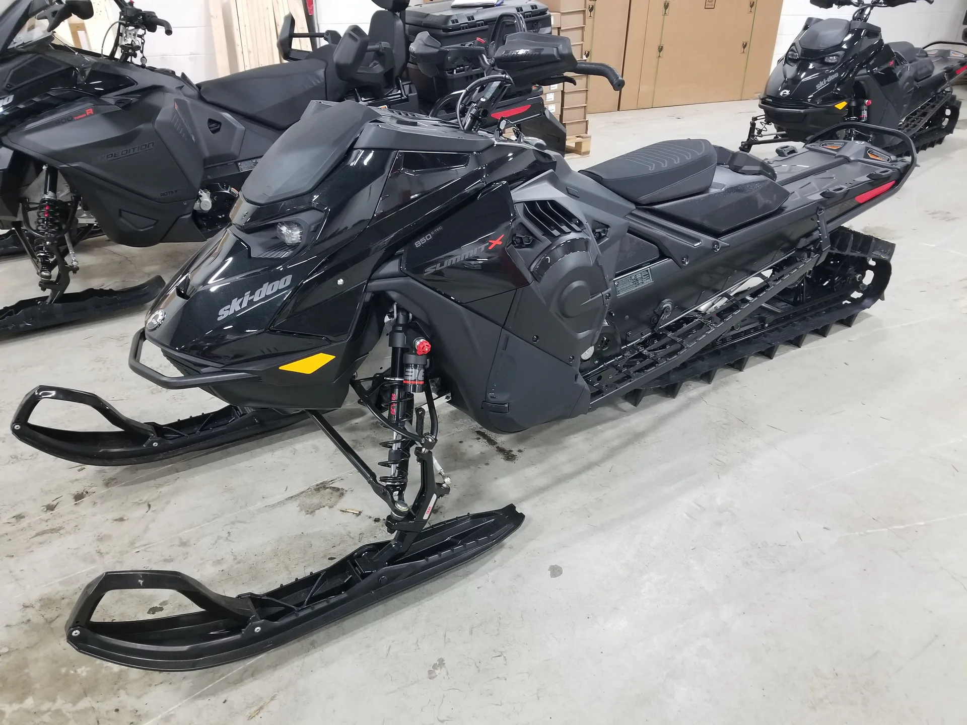 2026 Ski-Doo Summit Expert Pkg 154 in Atmo