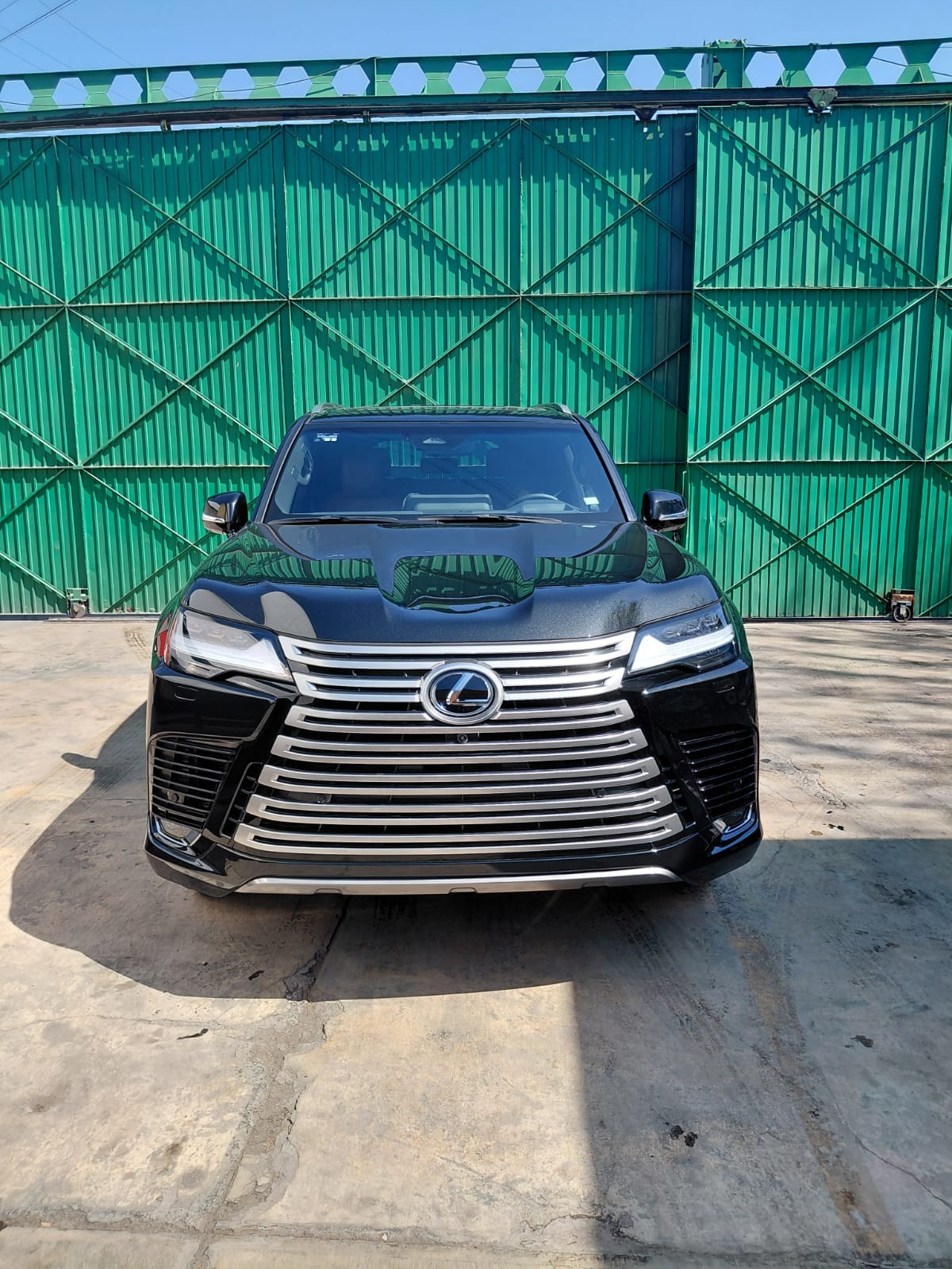2026 Lexus LX700H